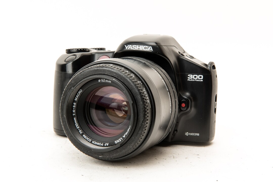 KYOCERA YASHICA 115 美品 KYOCERA YASHICA Zoomate 115 フィルムカメラ - メルカリ