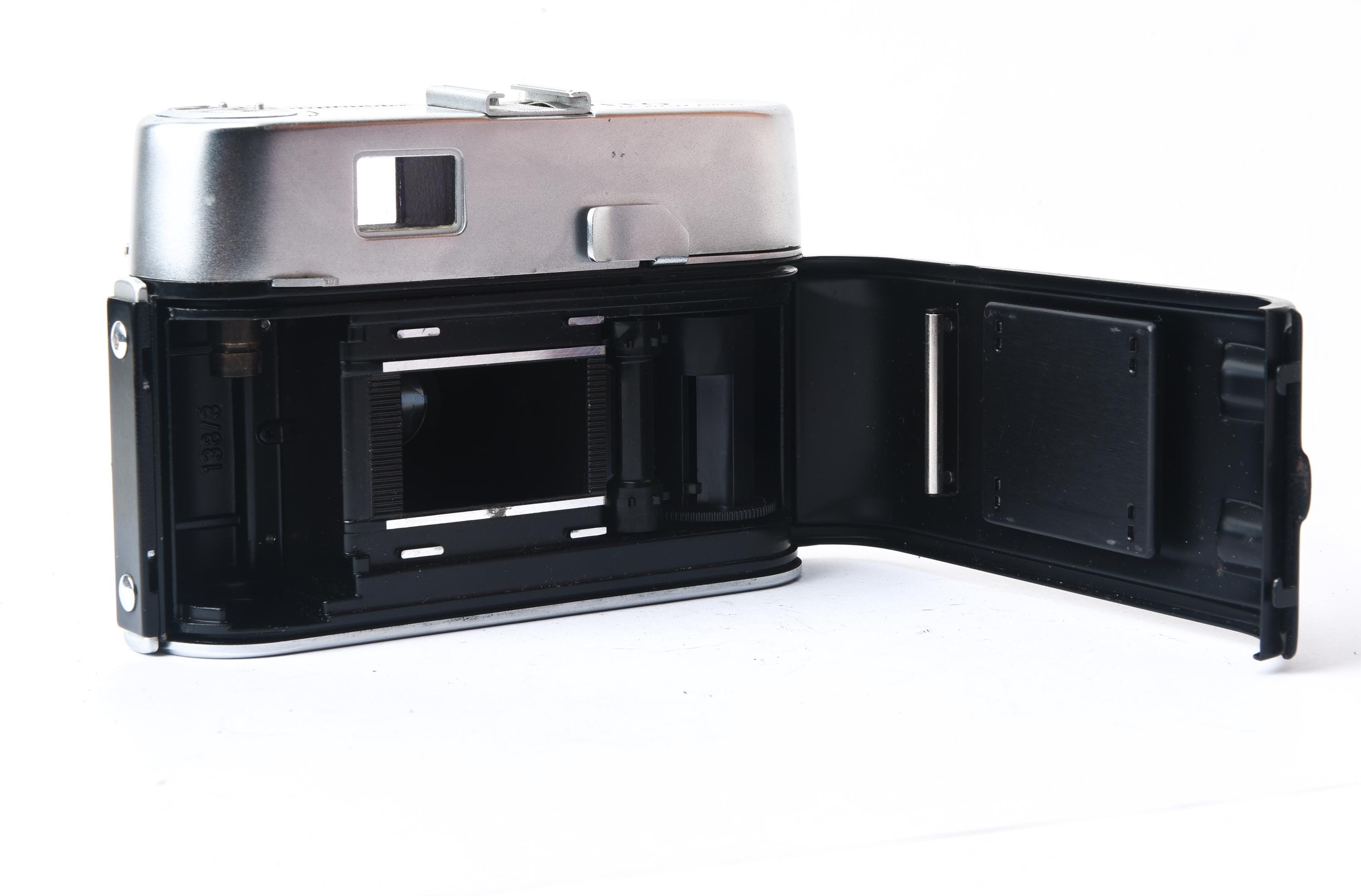 Voigtlander Vito Automatic Vintage 35mm Film Camera W/ Lanthar