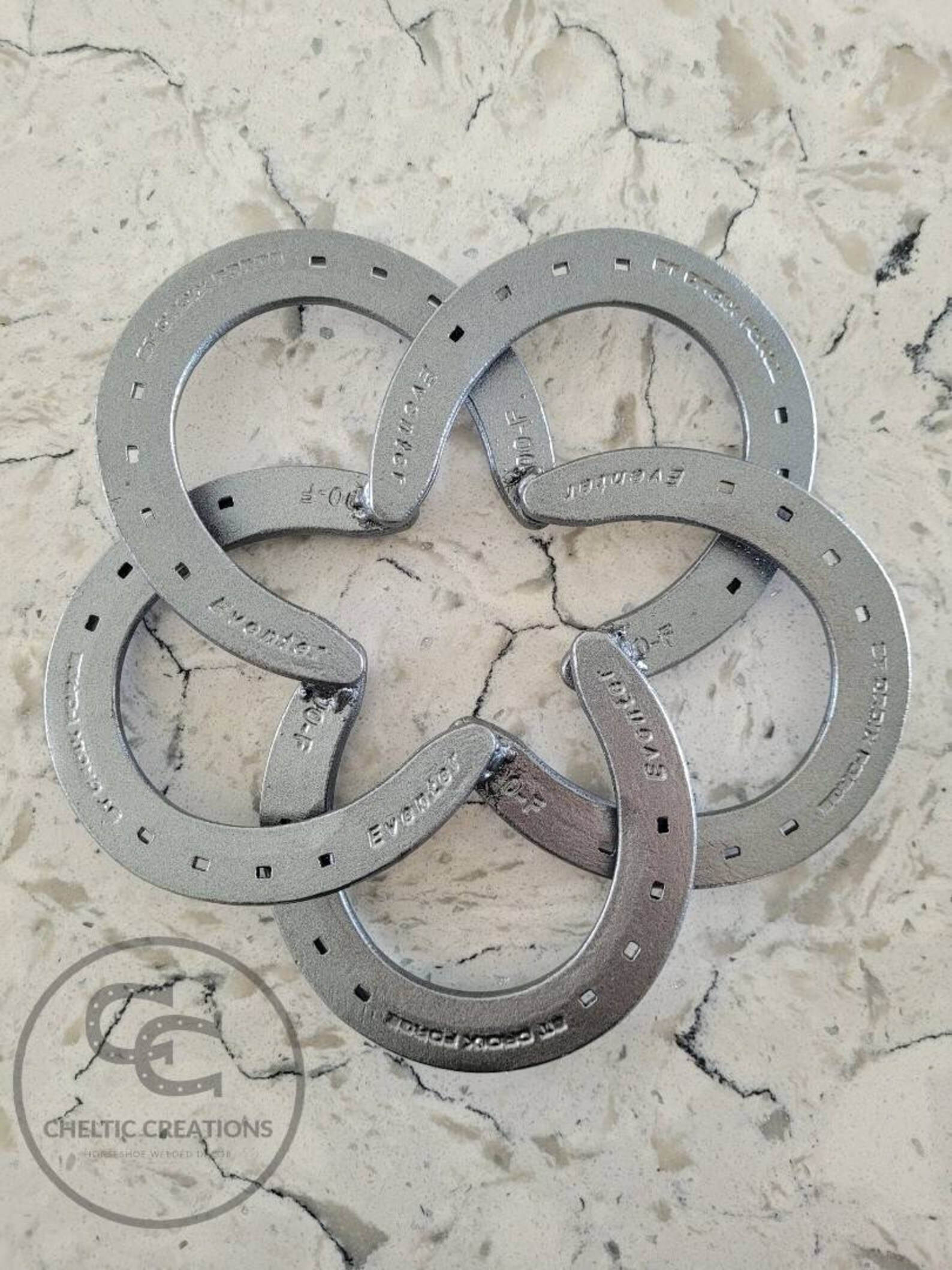 Small Horseshoe Celtic Knot in Dark Steel Rustic Décor Etsy