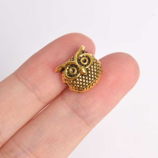 10 pcs 11x10mm Owl Spacer Perles Antique Gold Tone (63808-2417)