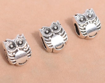 20 pcs 10x8mm Owl Spacer Beads Antique Silver Tone (64550-2539)