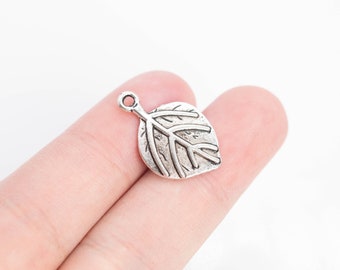 10 Leaves Charm Antique Silver Tone  (66252-510)