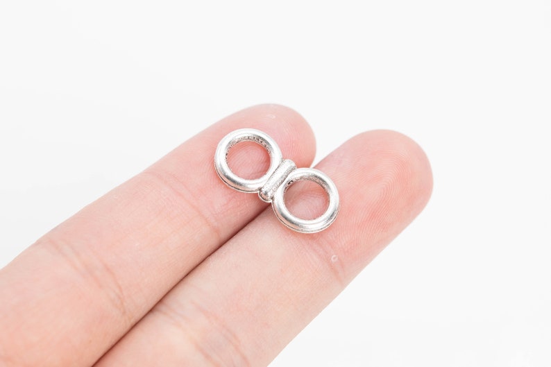 66134-224 10 Number 8 Charm Double Side Antique Silver Tone