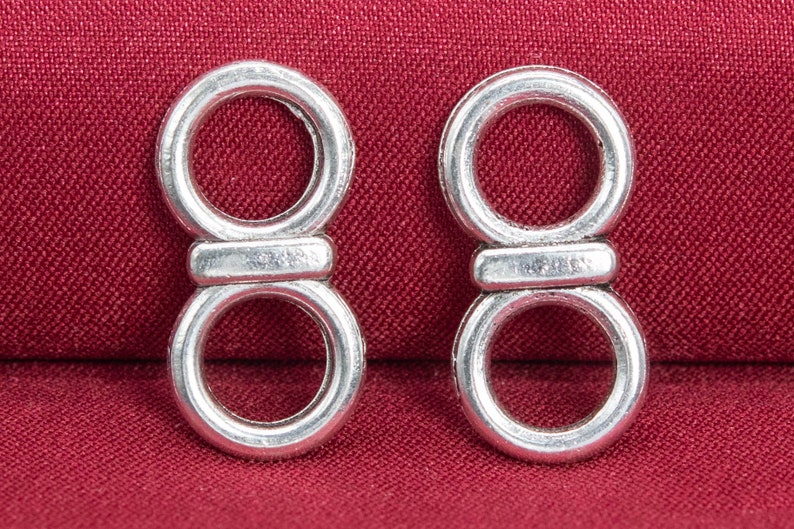 66134-224 10 Number 8 Charm Double Side Antique Silver Tone