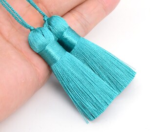 4 Tassels 2.1" / 5cm Artificial Silk Mala Tassel Blue Green Color  (64116-2465)