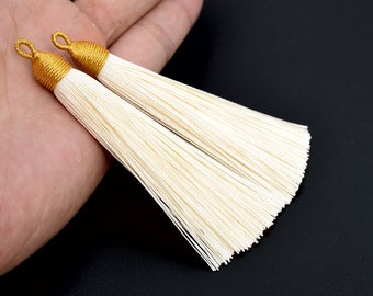 4 Tassels 3.14" / 8cm Polyester Mala Tassel with Top Loop Ivory Color (64173-2471)