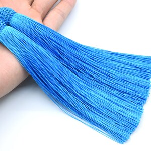 4 borlas de poliéster de 16 cm/6,5 pulgadas, color azul cielo (60845-033)