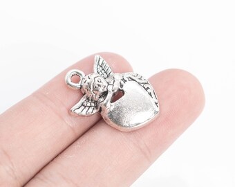 Charm de 4 ángeles y corazones en tono plateado antiguo (66362-1709)