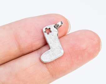 20 Boots Charm Double Side Antique Silver Tone (66970-3420)