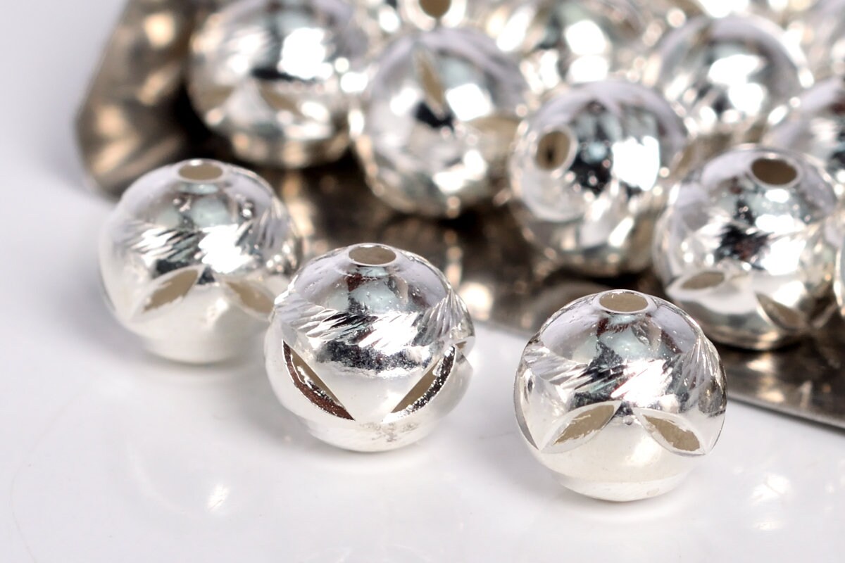 500 Perline Distanziatrici Tonde In Acrilico 8 Mm - Foro 2 Mm - Colore Argento Croce