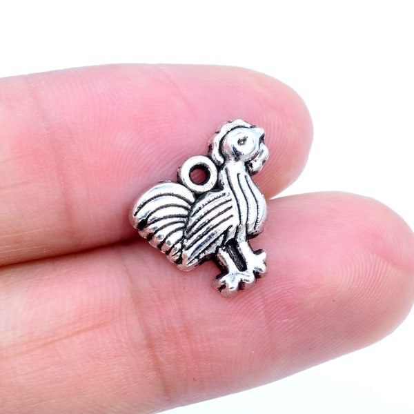 10 pcs Chicken Charm Antique Silver Tone (61974-2195)