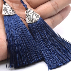 2 Tassels 3.14&quot; / 8cm Polyester Mala Tassel Metal Flat Triangle Cap Navy blue Color