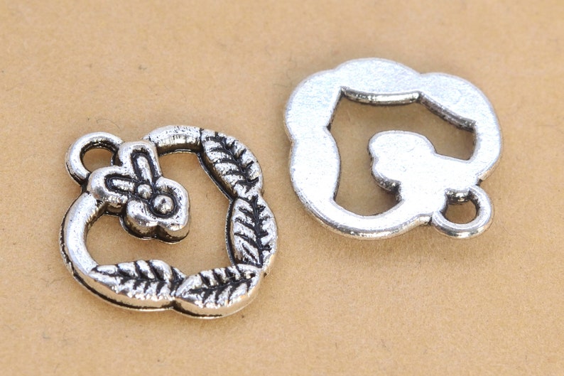 15 pcs Heart Charm Antique Silver Tone 61280-2041