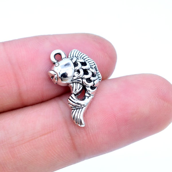 10 pcs Koi Fish Charm Antique Silver Tone  (61714-2060)