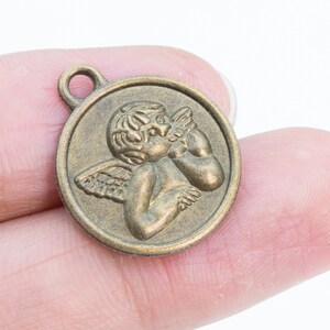 20 Angel Round Charm Antique Bronze Tone  (65026-3159)