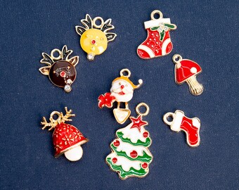 Collection 8 Enamel Charms Christmas Theme Gold Tone (65647-3298)