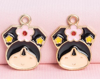 8 Emaille Prinzessin Anhänger goldfarben mit schwarz, rosa und gelb Emaille (65833-3308)