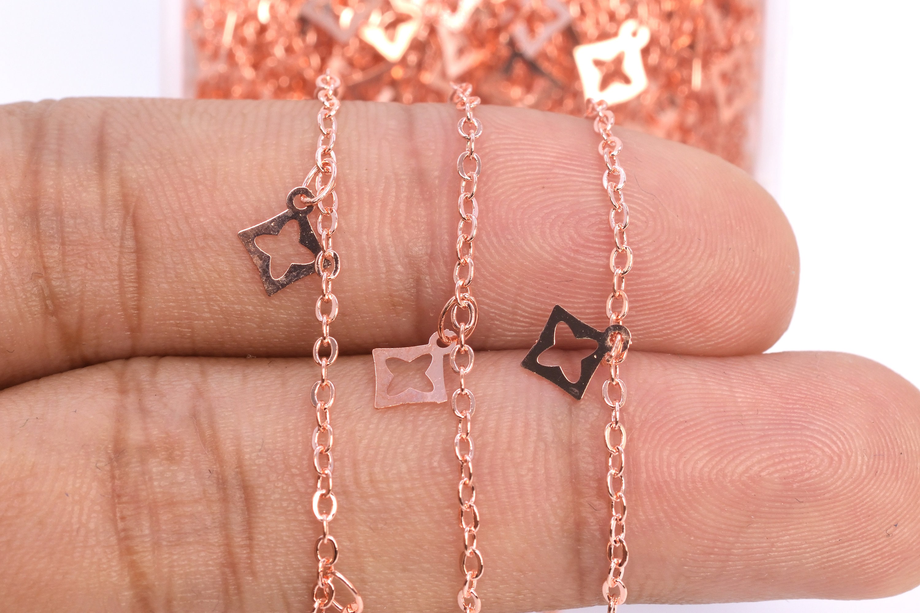 1 フィート フローラル スクエア スライス ケーブル チェーン ローズ