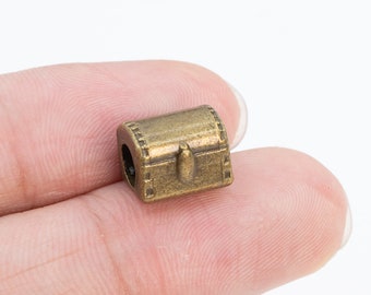 40 Treasure Chest Spacer Beads 11x8mm Antique Bronze Tone (65128-3164)