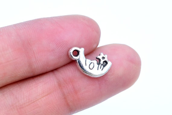 24 Pcs Crescent Moon Charm Double Side Antique Silver Tone (62106
