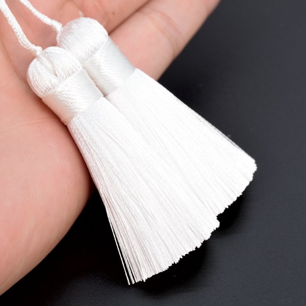 2 Tassels 2.1" / 5cm Artificial Silk Mala Tassel White Color  (64107-2463)