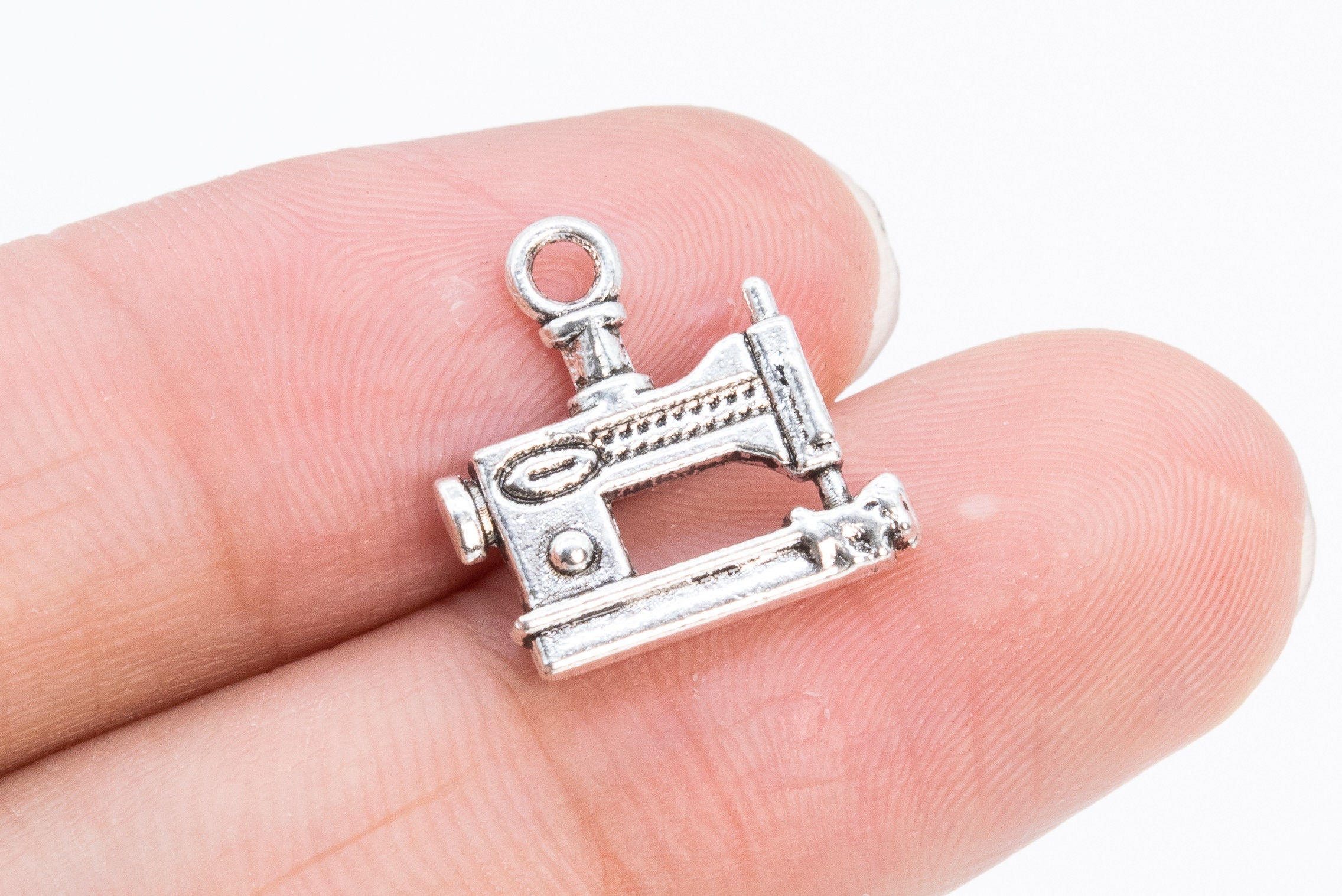 vintage チャーム 20 Sewing Machine Charm Antique Silver Tone (66266-372) - Etsy UK
