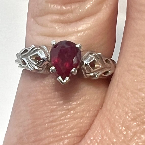 Pear shaped red ruby ring in 14k white gold. Size… - image 1