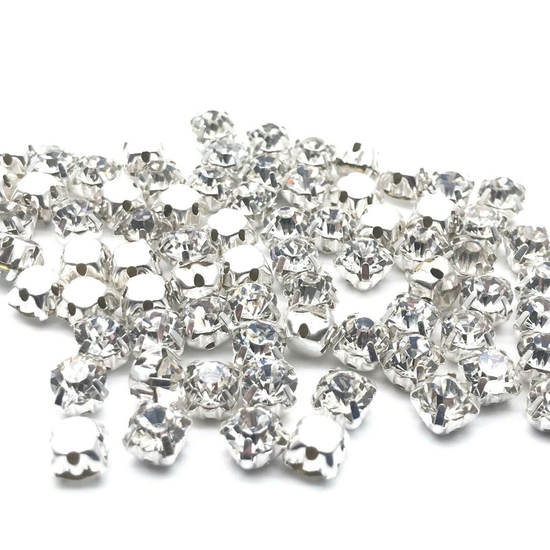 100pcs X 5mm Sew on Diamante Rhinestone Crystal Clear Studs in Silver