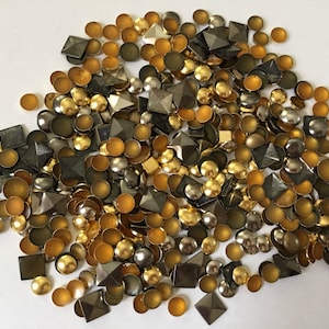 Ferro de fixação quente em saco misto de contas de metal para sapatos, bolsa, reparo de roupas ou decoração, artesanato, projetos de arte de trabalho, faça você mesmo