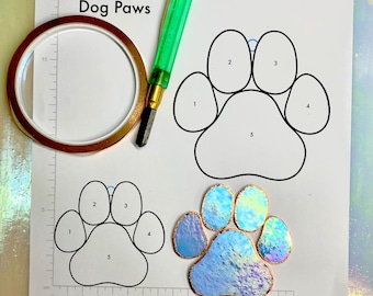 Zampa di cane - Motivo in vetro colorato (DOWNLOAD digitale PDF e JPG) (2 dimensioni)