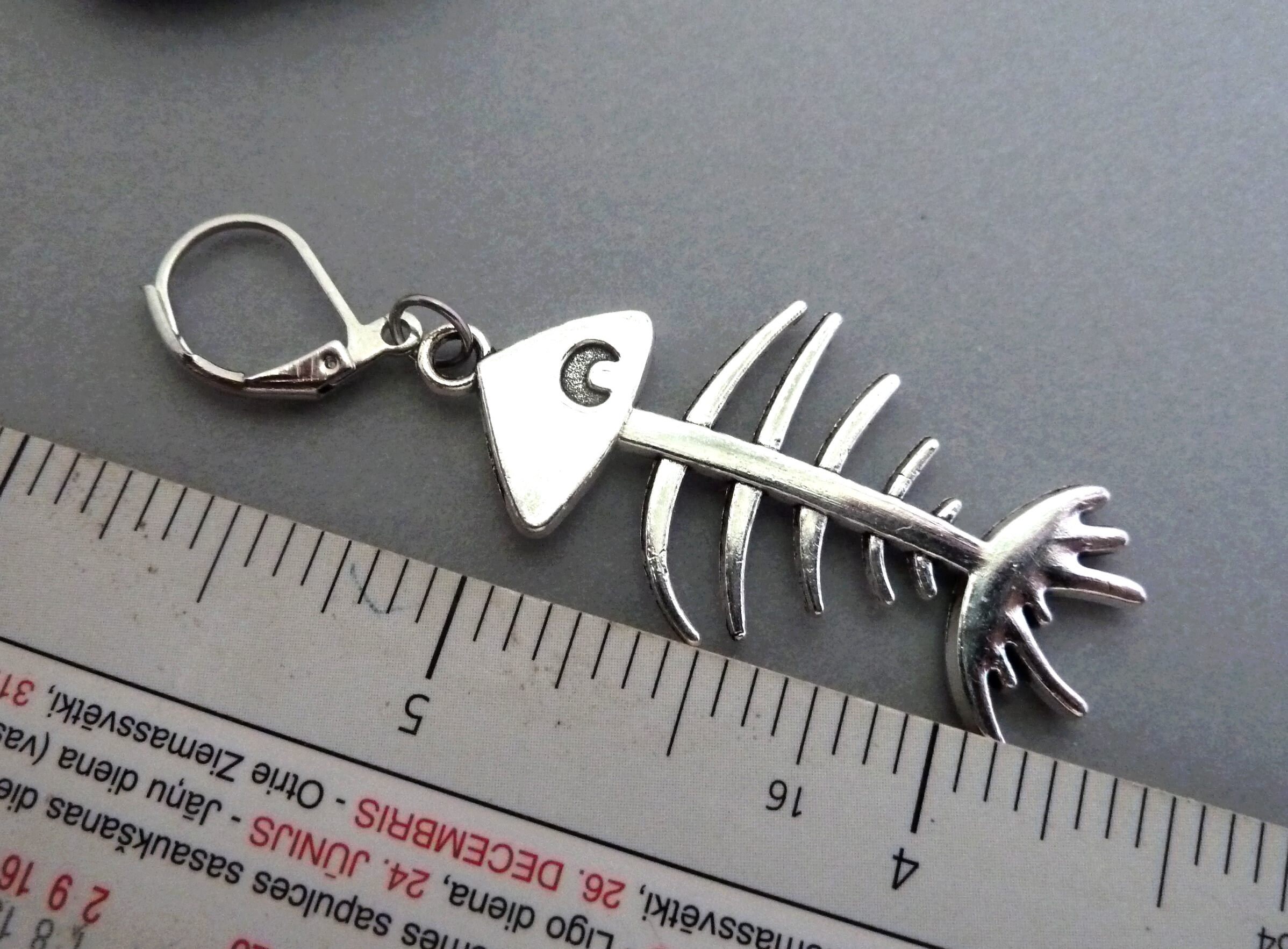 Boucles D'oreilles Homme Squelette De Poisson – Acier Noir – Neuf Avec étiquettes
