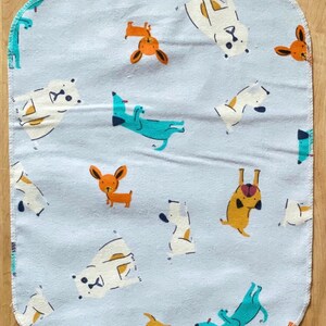 Wiederverwendbare, papierlose Küchentücher aus Baumwollflanell: Umweltfreundliches Küchentuch (25 x 30 cm) Playful pups