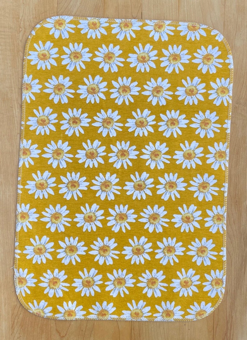 Paperless Paper Towels 12 10x14 1 ply / Eco-friendly Kitchen/Paperless Kitchen/ Reusable Cloth Towels with Zero Waste White Daises /yellow