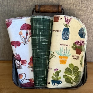 Patterned Flannel Cloth Napkins: Reusable 2-Ply Cotton Wipes, 12-Pack