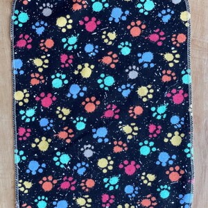 Wiederverwendbare, papierlose Küchentücher aus Baumwollflanell: Umweltfreundliches Küchentuch (25 x 30 cm) Colorful paw prints