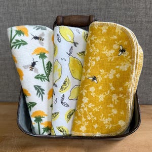 Paperless Napkins 12, 2- ply  7”x7” (pattern on both sides)/Eco-friendly Kitchen/ kitchen Decor/Zero waste Baby wipes/Sustainable living