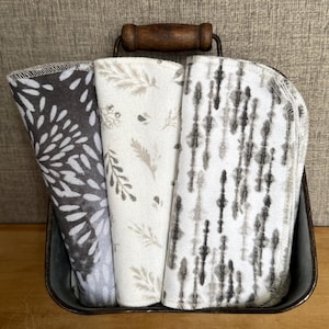 Set of 12,2-Ply, 7”x7” 2-ply( patterns on both sides)/ Paperless Napkins/Eco-friendly Kitchen/ kitche Decor /Sustainable living