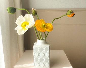 Patrón de puntos de jarrón de bisque grande