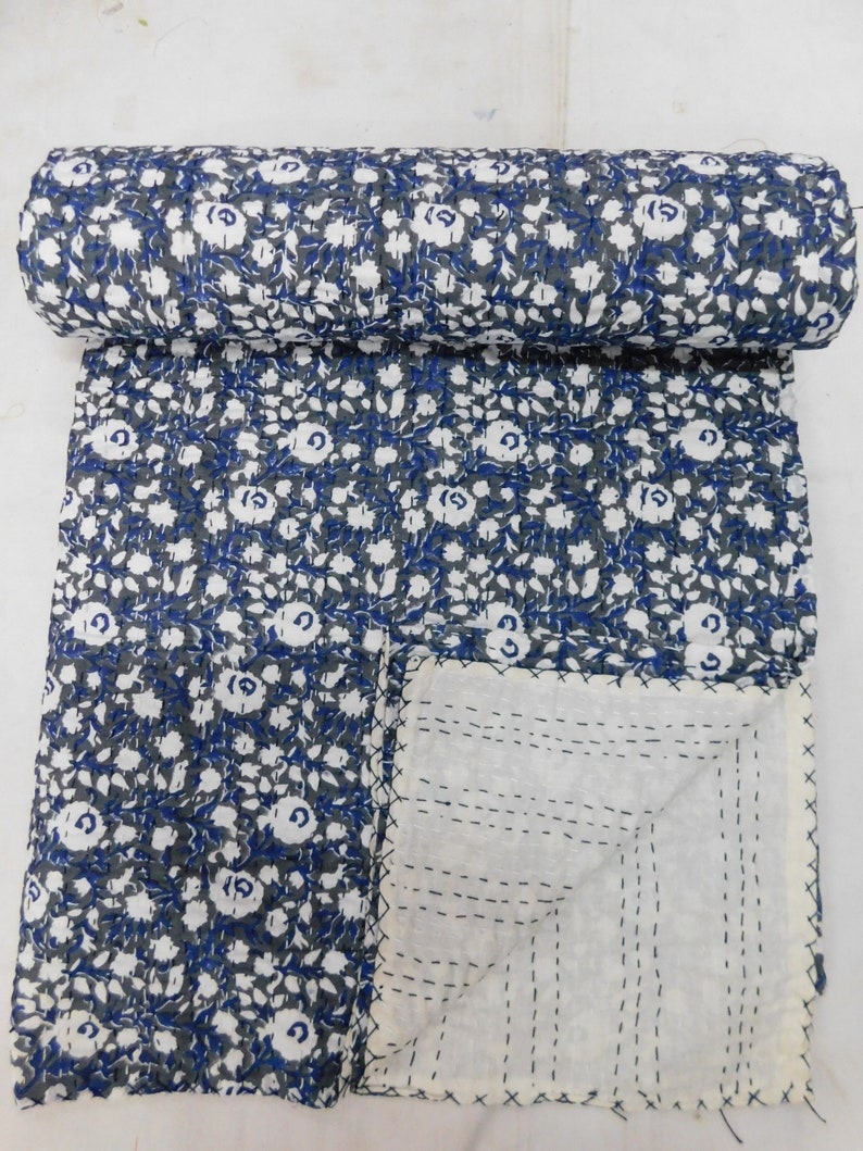 Hand Block Print Queen Size Kantha Quilt reversible Sari Throw Blanket Floral Print Queen Size Ralli Gudri Bed Spread Bedding Sheet