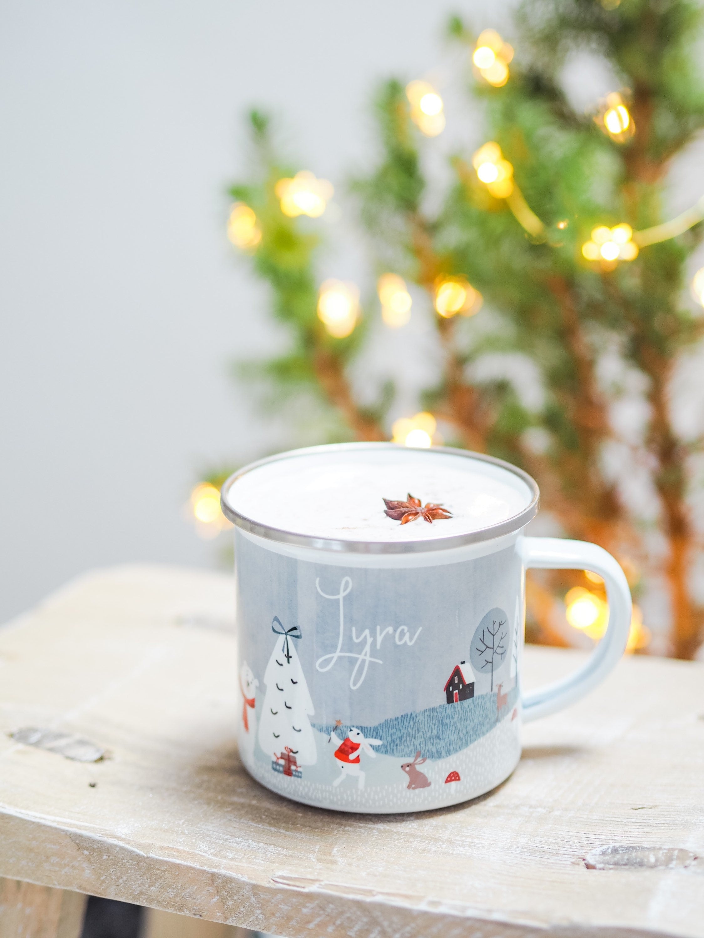 Stainless Steel Enamel Christmas Mug Decorated with Winter Mittens Design