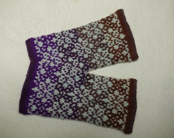 Cuffs wrist warmers hand knitted one size hand warmers arm warmers hand warmers gift stranded plant dyed