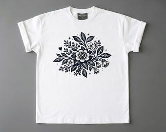 Camiseta Linocut con estampado floral de arte popular botánico y gráficos estilo cottagecore.