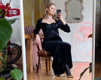 Vintage Black Velvet Dress with Long Sleeves and Satin Top