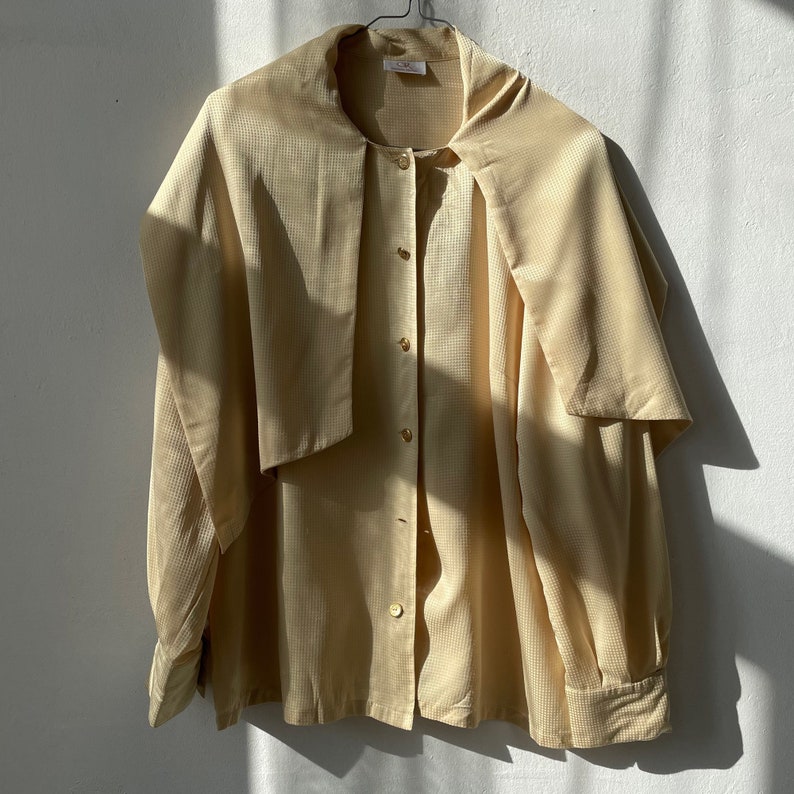 Vintage Beige Pussy Bow Blouse Tie Neck Secretary Blouse - Etsy