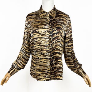 Vintage Silk Blouse, 100% Silk Shirt with mother of pearl buttons