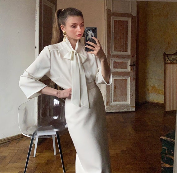 Vintage White Pussy Bow Blouse, White Secretary Bl