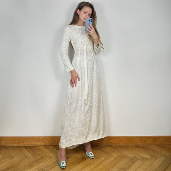 Vintage Wedding Dress, Long Sleeve -Line Bridal dress, Long Pencil Dress, Modest wedding dress