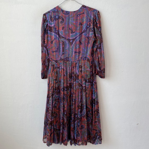 Vintage Silk Chiffon Pleated Midi Dress with Pais… - image 9