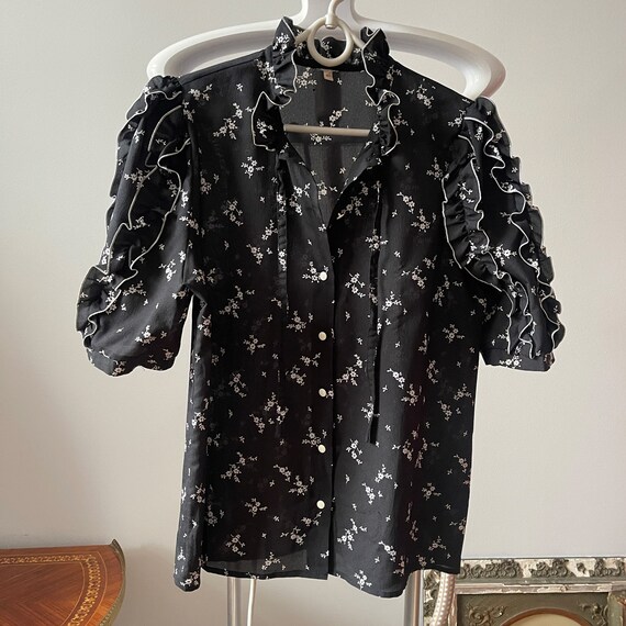 Vintage Black Floral Blouse with ruffles, Chiffon… - image 8