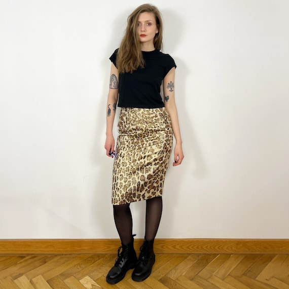 100% Silk Animal Print skirt, Italian Leopard pri… - image 1